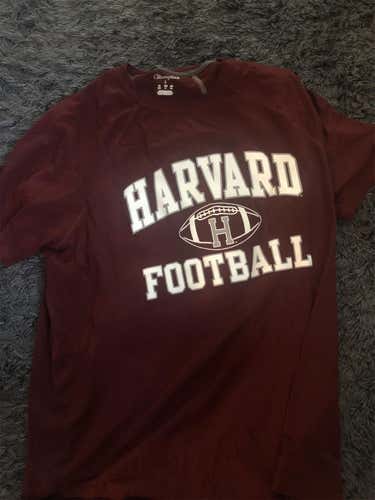 Havard Football Red Men's Large Champion Shirt