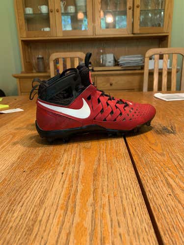Red Men's Size 9.0 (Women's 10) Nike