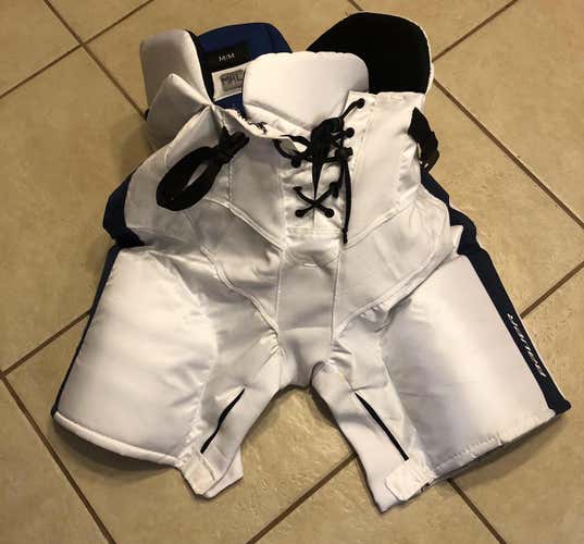 *RARE* Bauer Toronto Maple Leafs Outdoor Stadium Series NHL Pro Stock Hockey Pants M