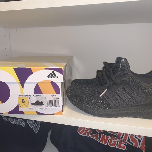 Black Men's Size 8.0 Ultra Boost (Women's 9.0) Adidas Shoes