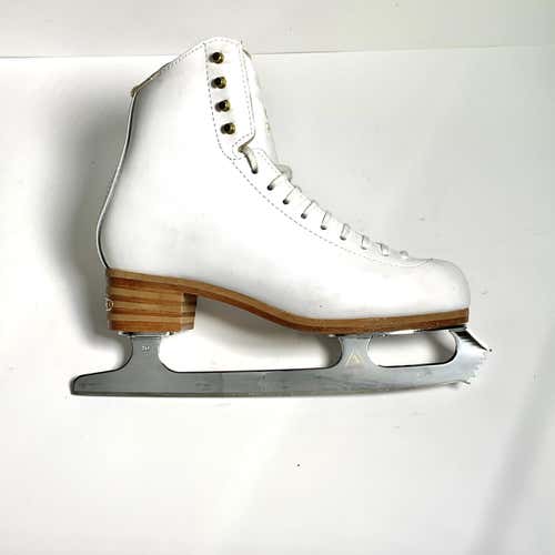 NEW Jackson DJ2190 Freestyle Womens Skate Size 8.0B