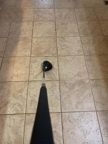 Used Right Handed R11 Stiff Flex 9 Loft