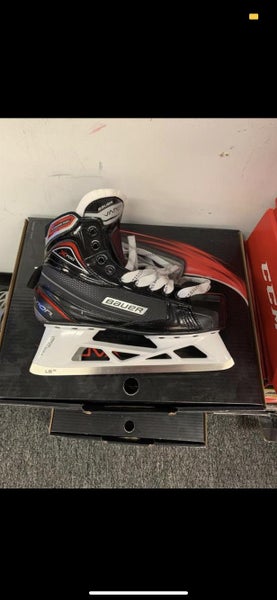 New Bauer Vapor x700 Regular Width Size 10 Goalie Skates