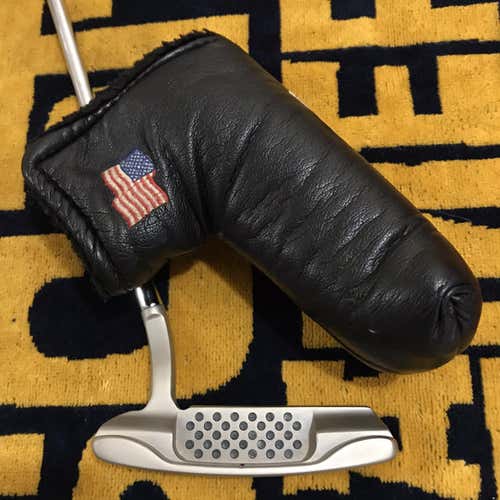 Used Right Handed Teryllium Santa Fe Putter