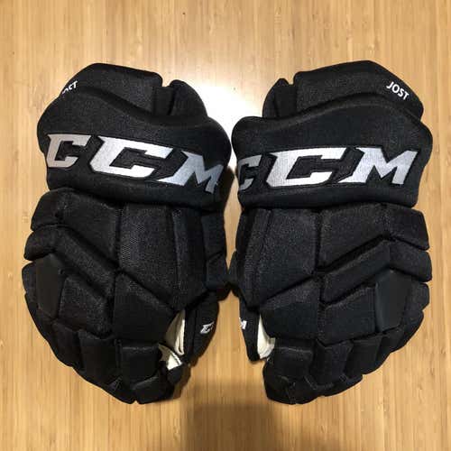 Like New CCM HGTK Gloves 13”