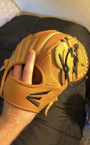 Easton Professional Series 12 Inch Pitchers Glove