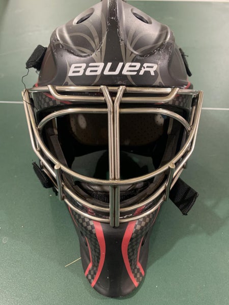 Junior Used Bauer NME 5 Goalie Mask W/ Cat eye cage.