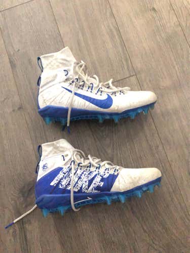 White Men's Molded Cleats High Top