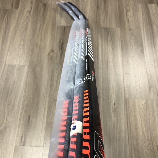3 pack - New Warrior RH QRE Pro Team Hockey Stick Toe Pattern Pro Stock