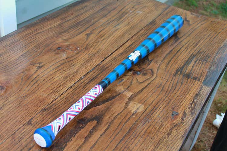 2020 BBCOR Certified Sasquatch Wood Bat (-3) 30 oz 33"