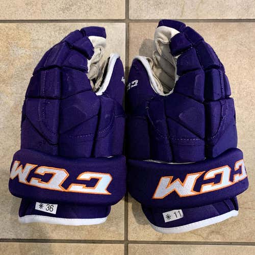 Pro Stock Orlando Solar Bears CCM HG12XP Gloves 14"