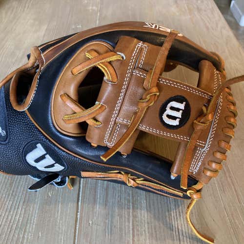 Black Used Infield A2K 11.5" Baseball Glove