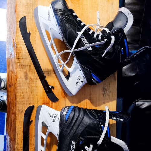 Senior Used Bauer Nexus 1N Hockey Skates with Black StepSteel Wide Width Pro Stock Size 9.5