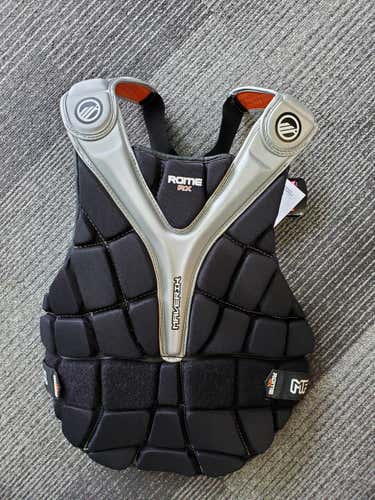 Black New Medium Maverik Rome RX Chest Protector