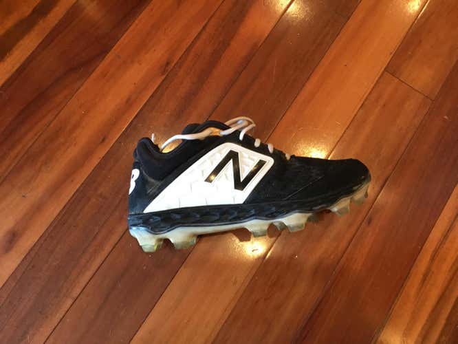Used Size Men's 10.5 (W 11.5) New Balance