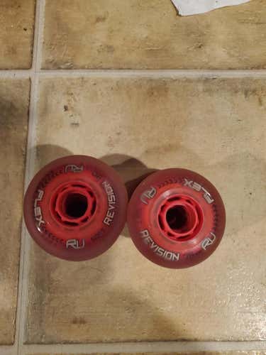 Revision Flex Hockey Wheels used Hi-lo set, Revision Recoil Hockey Wheels-USA Limited Edition Model
