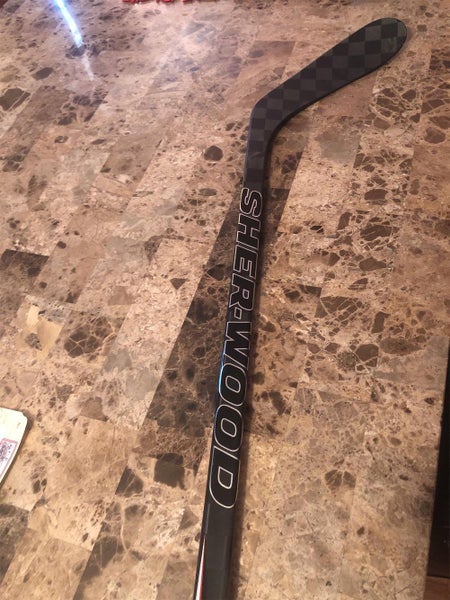New Right Handed Rekker M90 Toe Pattern Hockey Stick