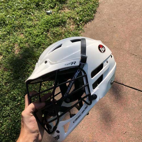 White Used Cascade CPV-R