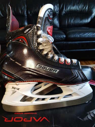 New Bauer Vapor 1X 2.0 Skates Size 4