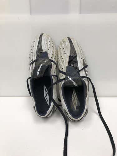 Used Umbro Senior 9.5 Cleat Soccer Outdoor Cleats