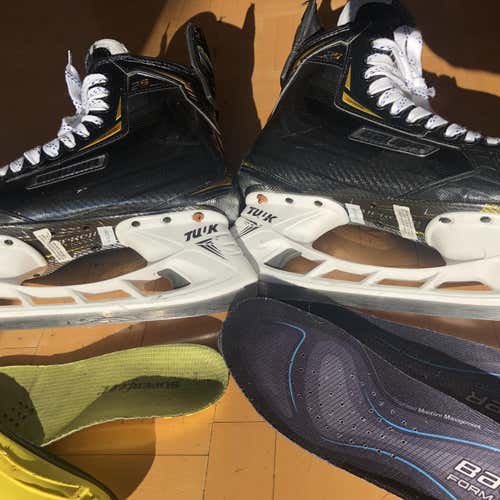 Bauer Supreme 2S Pro Size 8 EE Hockey Skates