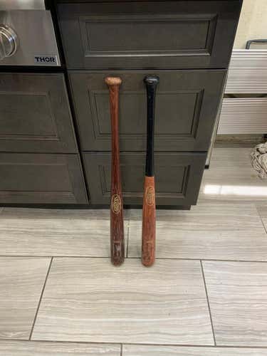 Used Kid Pitch (9YO-13YO) 2016 Louisville Slugger Wood Genuine Maple Bat (-5) 23 oz 28"