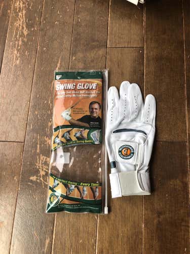 New White Small Dynamics swing gloves