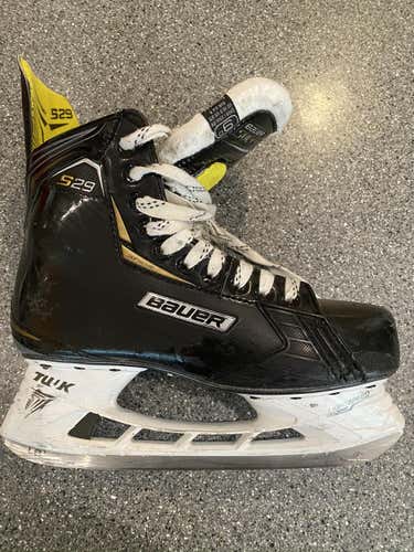 Senior Used Bauer Supreme S29 Hockey Skates Size 9