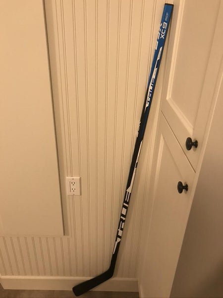New Senior True Right Handed XC9 ACF Hockey Stick Heel Pattern