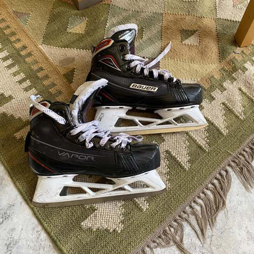 Used Bauer Vapor X700 Regular Width Size 4 Hockey Goalie Skates