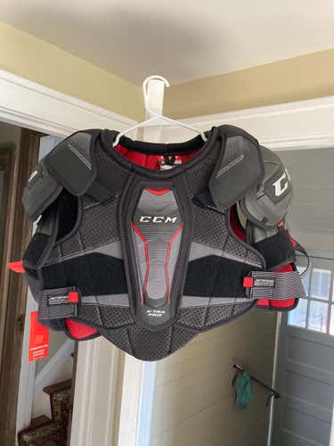 New Senior Large CCM Jetspeed Xtra Pro Shoulder Pads