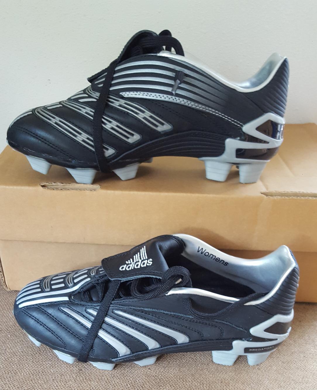 adidas predator absolute black