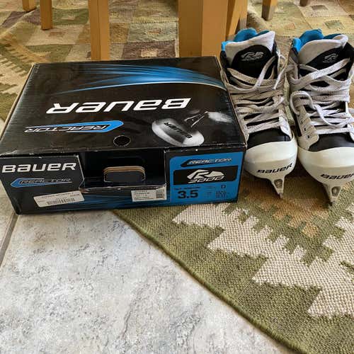 Used Bauer Reactor 2000 Regular Width Size 3.5 Goalie Skates
