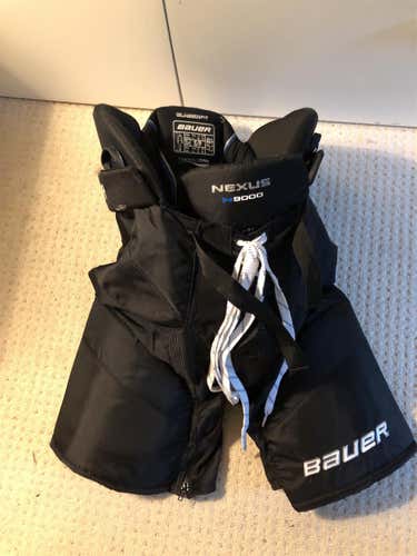 Black Used Small Bauer Nexus N9000 Hockey Pants