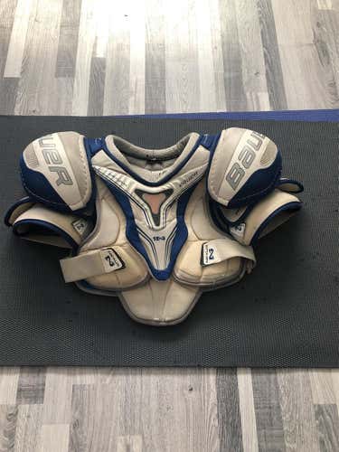 Used Small Bauer Nexus 1N Shoulder Pads