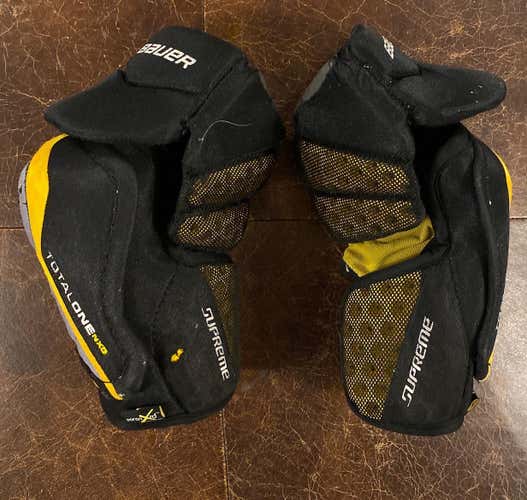 Used Large Bauer TotalOne NXG Elbow Pads