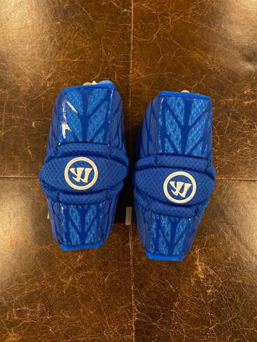 Used Medium Warrior Burn Arm Pads