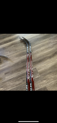 2 Pack CCM JetSpeed FT2 80Flex P90T RH