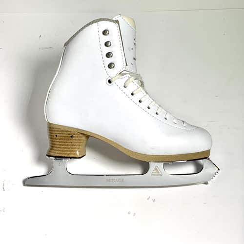 USED Jackson 2130 ELLE Womens Figure Skate Size 4.5W