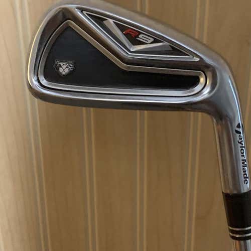 Like New TaylorMade R9 TP 4 Iron
