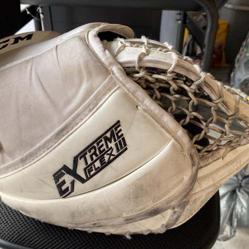 White Used Full Right Extreme Flex III Pro Palm D30