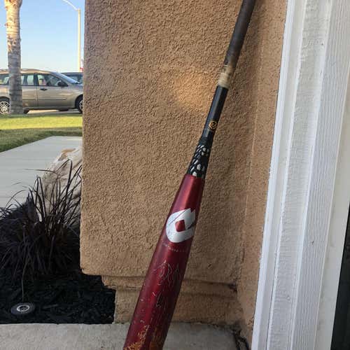 Used DeMarini Voodoo 33" Bat