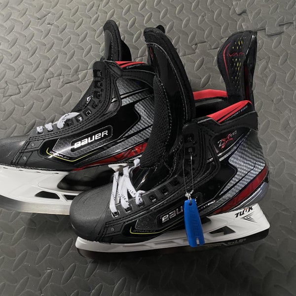 New Bauer Vapor 2X Pro Wide Width Pro Stock Size 8 Hockey Skates