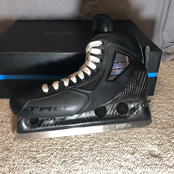 New True Custom Pro Regular Width Size 9 Hockey Goalie Skates
