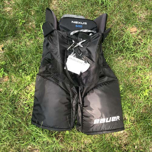 Black New Medium Bauer Nexus 600  Hockey Pants