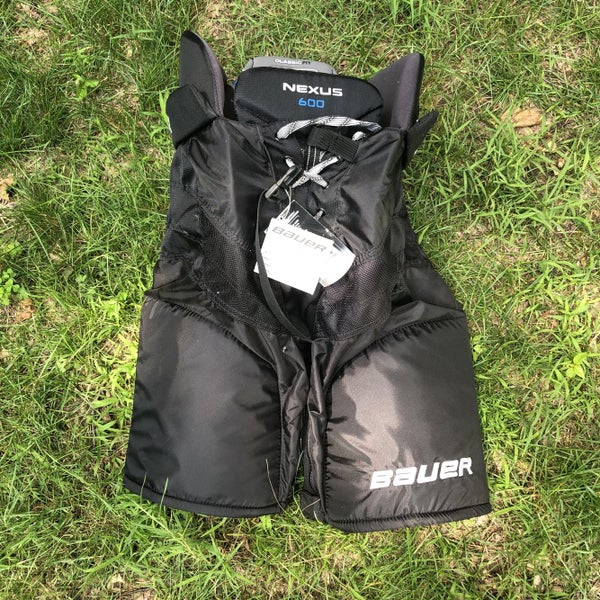 Black New Medium Bauer Nexus 600 Hockey Pants