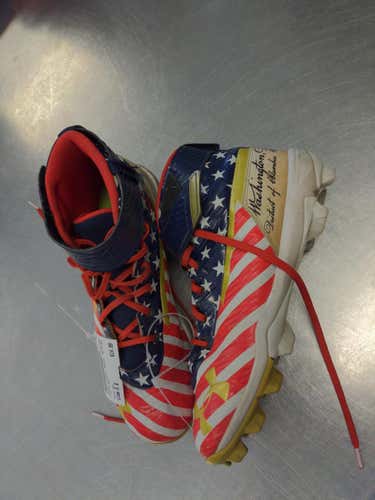 Used Under Armour Senior 6 Football Shoes