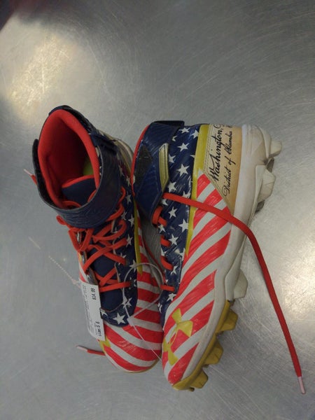 Used Under Armour Senior 6 Football Shoes