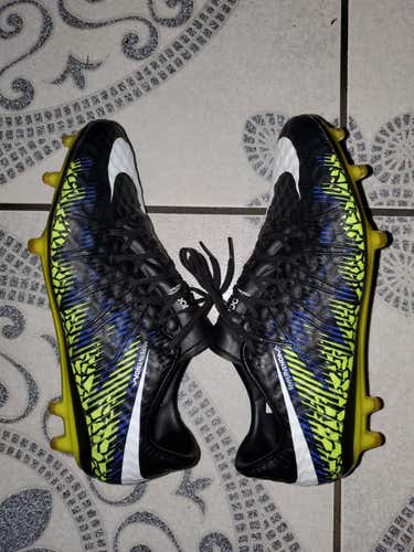 US 7.5 Nike Hypervenom Phinish 2