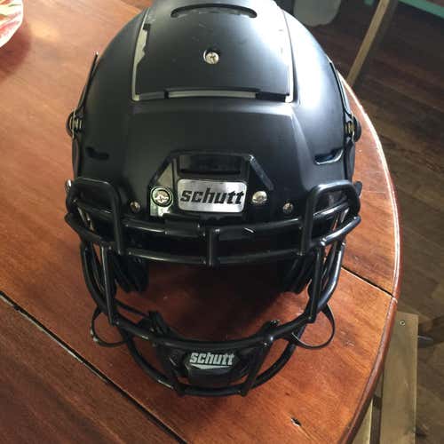 Used  Schutt F7 Helmet